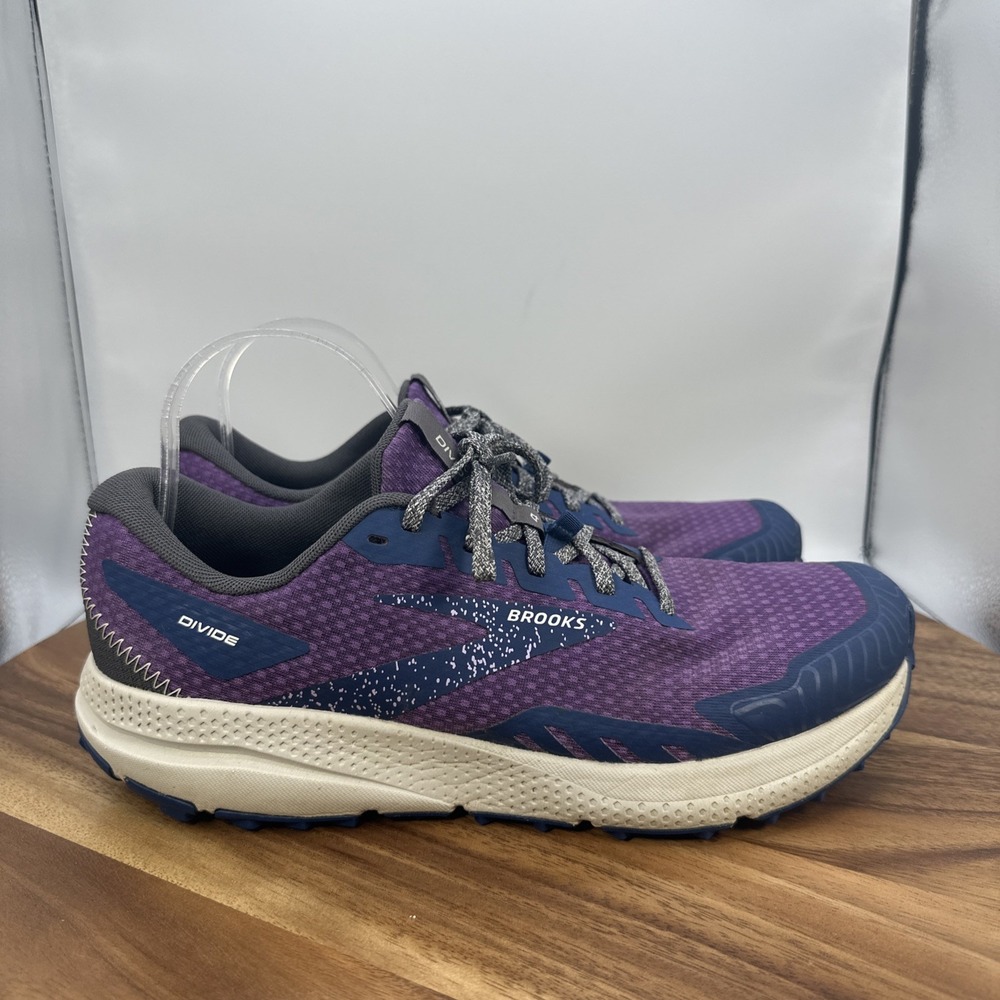 Brooks Divide 4 Low Top Trail Running Shoes Navy Blue Purple Women's‎ 10.5B